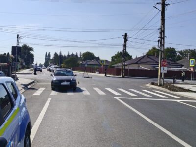 Neamț. Ghinion pentru o adolescentă în prima zi de școală, accidentată pe trotineta electrică