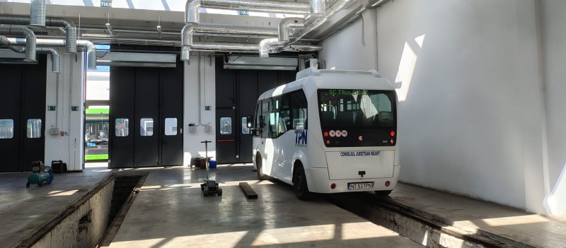 Ultimele 18 autobuze electrice au fost recepționate de Societatea de Transport Neamț__