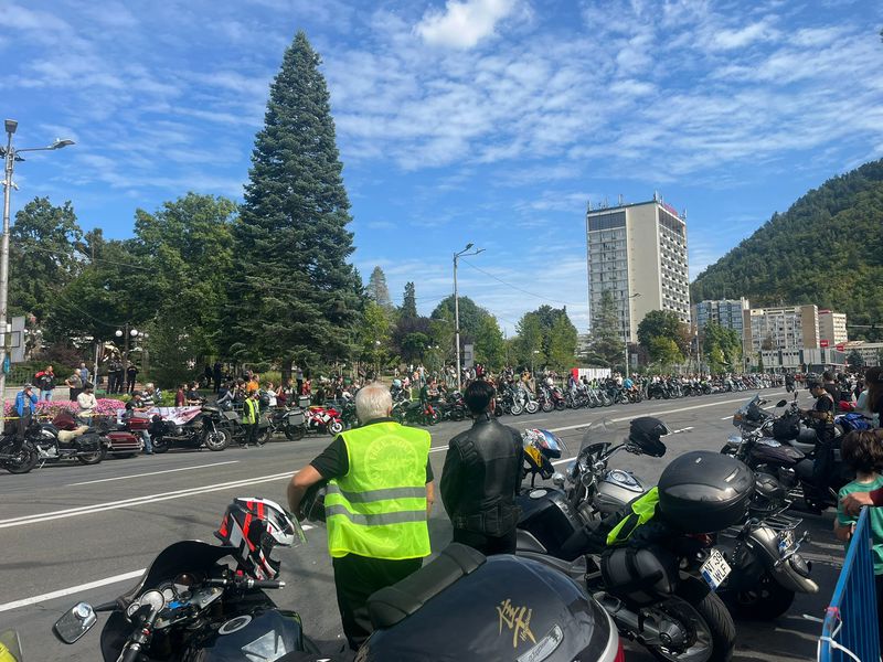 Campania „Alege viața 2025” a adunat motocicliști și pasionați de sport la Piatra Neamț 1 Campania „Alege viața 2025” a adunat motocicliști și pasionați de sport la Piatra Neam