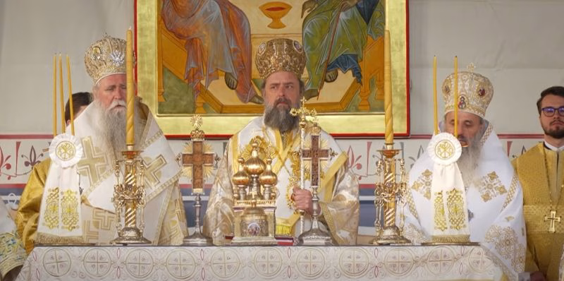 VIDEO. Hramul Sfintei Parascheva – Catedrala din Iași – Sfânta Liturghie