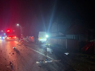 Suceava. Accident mortal între o autoutilitară și un autoturism
