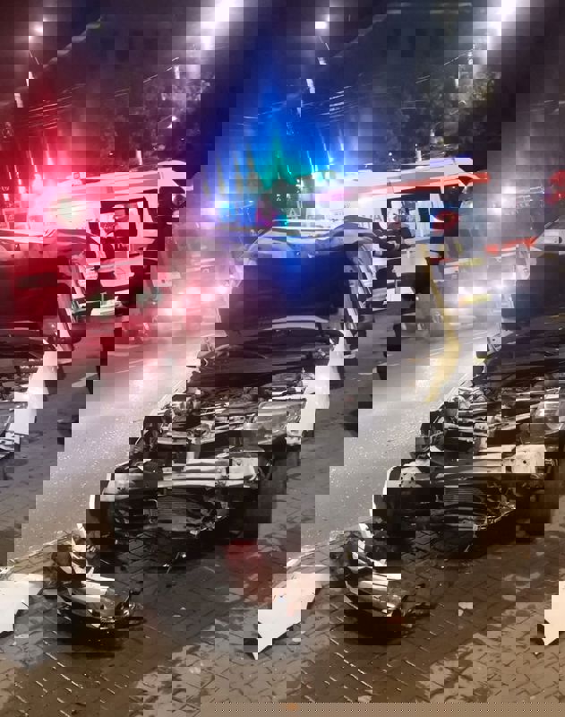 Botoșani. Două accidente produse la interval de două minute. Patru persoane au ajuns la spital