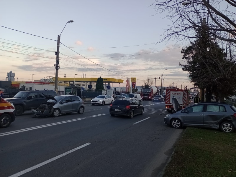 Accident la ieșirea din Piatra Neamț spre Dumbrava Roșie