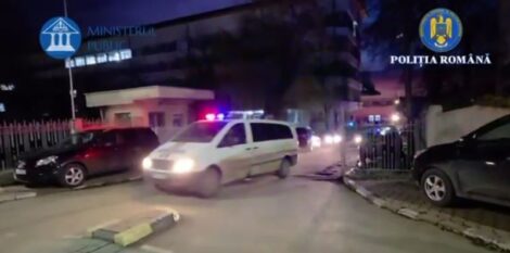 Suceava: Percheziții într-un dosar privind acte de identitate cu domiciliu fictiv