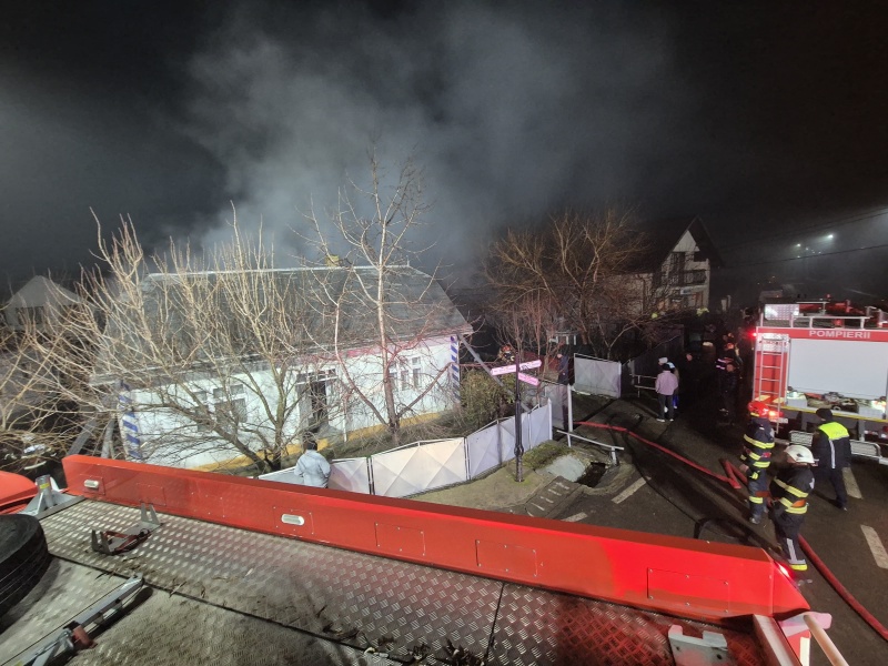 Suceava. Bărbat decedat în urma unui incendiu devastator