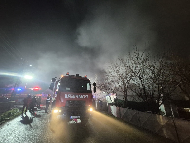 Suceava. Bărbat decedat în urma unui incendiu devastator