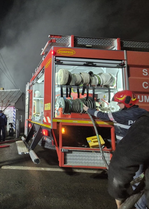 Suceava. Bărbat decedat în urma unui incendiu devastator 3 Suceava. Bărbat decedat în urma unui incendiu devastator