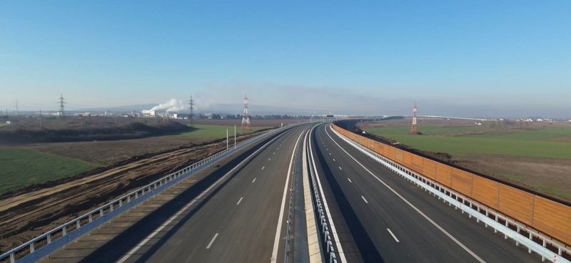 FOTO. Inaugurare pe Autostrada Moldovei, A7 – tronsonul Focșani-Adjud 4 FOTO. Inaugurare pe Autostrada Moldovei, A7 – tronsonul Focșani-Adjud