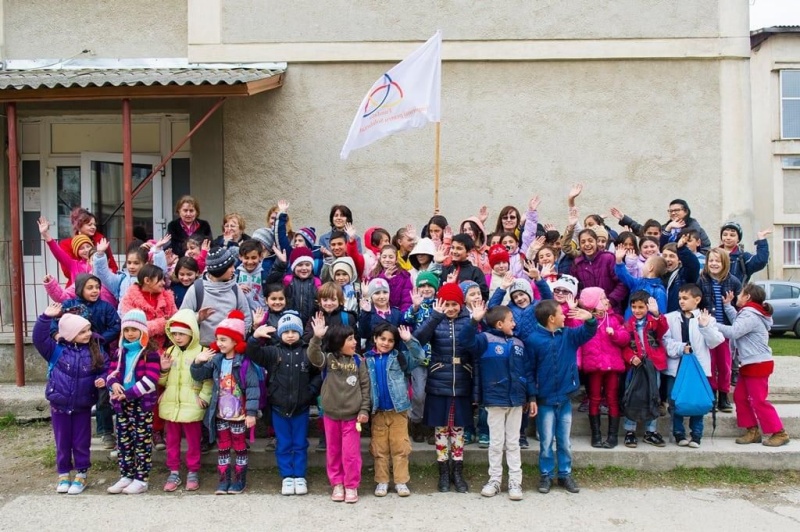 Fundația „Împreună pentru Solidaritate Socială” – cinci ani de filantropie aplicată, incluziune educațională și intervenții umanitare cu impact pentru comunitate 6 Fundația „Împreună pentru Solidaritate Socială” – cinci ani de filantropie aplicată, incluziune educațională și intervenții umanitare cu impact pentru comunitate