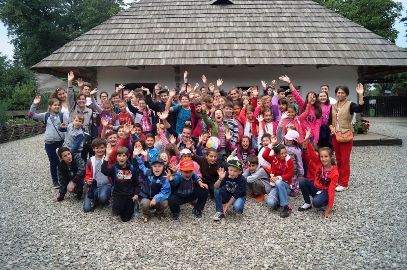 Fundația „Împreună pentru Solidaritate Socială” – cinci ani de filantropie aplicată, incluziune educațională și intervenții umanitare cu impact pentru comunitate 5 Fundația „Împreună pentru Solidaritate Socială” – cinci ani de filantropie aplicată, incluziune educațională și intervenții umanitare cu impact pentru comunitate