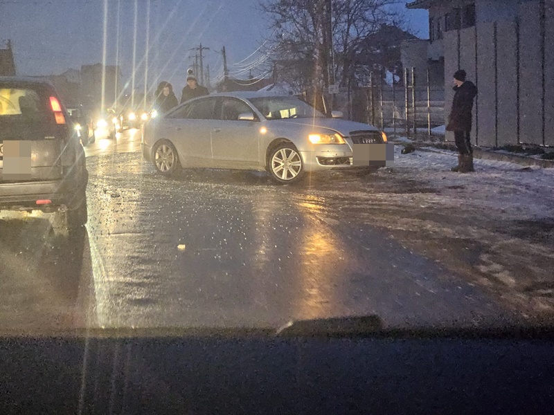 FOTO. Accident la Vânători Neamț