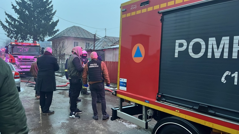 VIDEO. Se întâmplă acum! Incendiu fatal la ieșirea din municipiul Piatra- Neamț spre Bacău