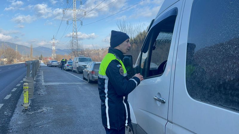 Acțiune a Poliției Neamț pe DN 15, la Straja