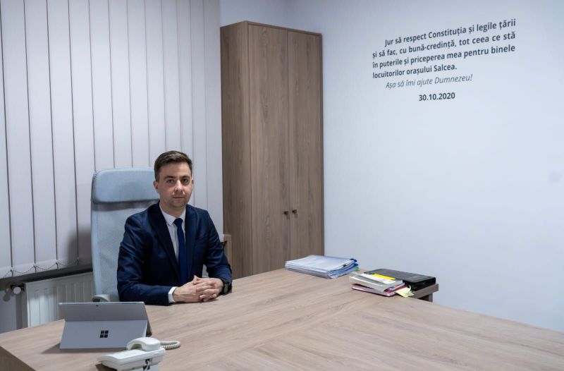 Suceava. Locuitorii orașului Salcea au protestat împotriva majorării taxelor locale