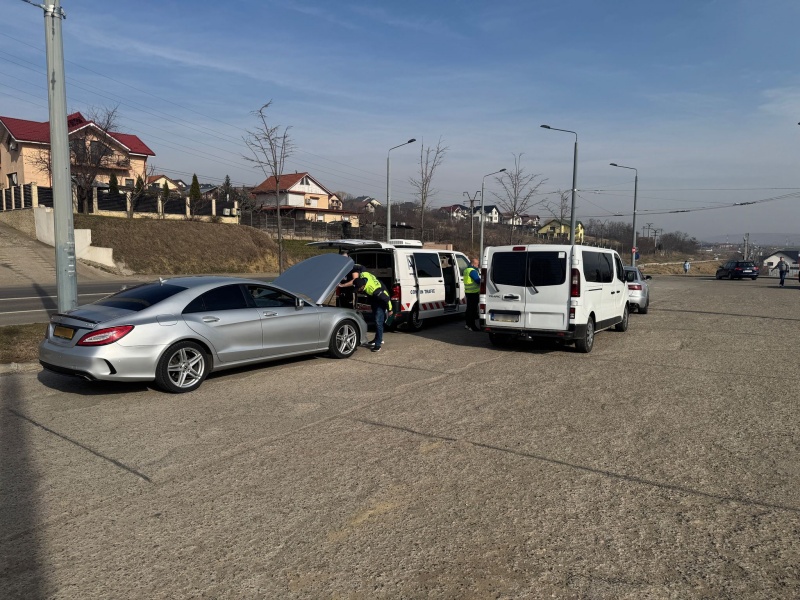 FOTO. Controale RAR în județul Bacău: peste 3 mașini din 10 aveau probleme tehnice