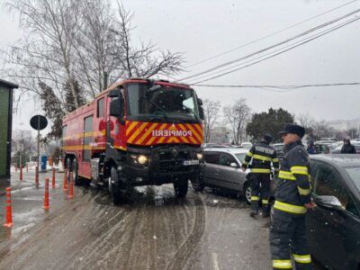 ISU Neamț. Control inopinat la Psihiatrie, Spitalul Județean Piatra-Neamț: deficiențe pe evacuare și accesul autospecialelor. Amendă 2.500 lei și 4 avertismente
