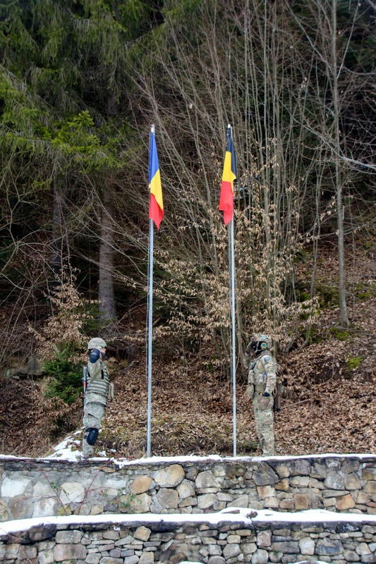 FOTO. Neamț. Antrenament militar româno-belgian în Munții Tarcău: o săptămână de instrucție în teren dificil