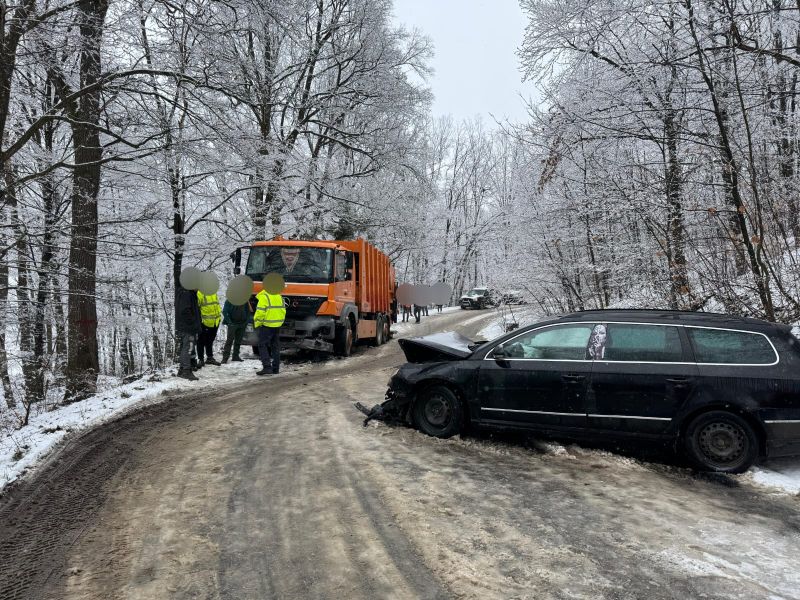 Accident în comuna Ion Creangă. Un bărbat a ajuns la spital