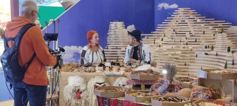FOTO. Târgu-Neamț, prezent la Târgul de Turism al României