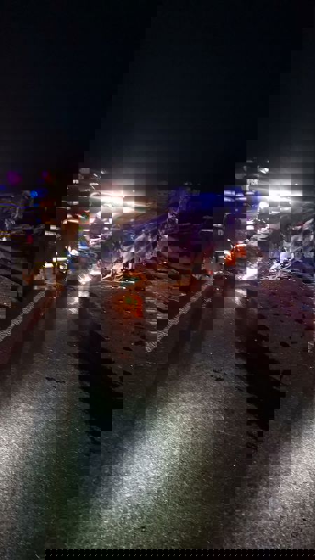 Botoșani. Două accidente în Zăicești și Vârfu Câmpului. Un șofer a fost rănit după s-a răsturnat cu mașina