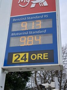 BREAKING: Bolojan anunță criză pe piața carburanților. Statul plafonează prețurile