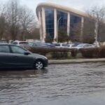 VIDEO. 5 străzi din municipiul Bacău au rămas fără apă în urma unei avarii