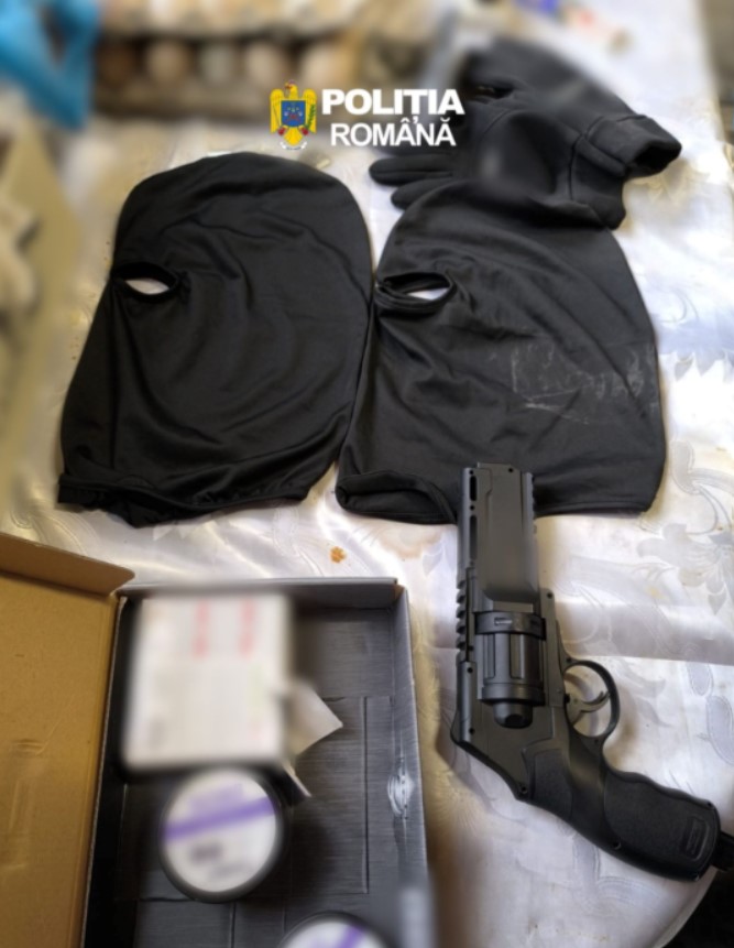 VIDEO-FOTO. Nemțeni reținuți pentru jaf în Iași – paguba se cifrează la 800.000 lei