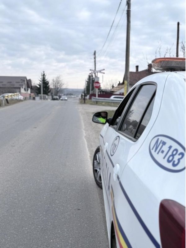 Neamț. Razie în trafic în zona trecerilor la nivel cu calea ferată fără bariere
