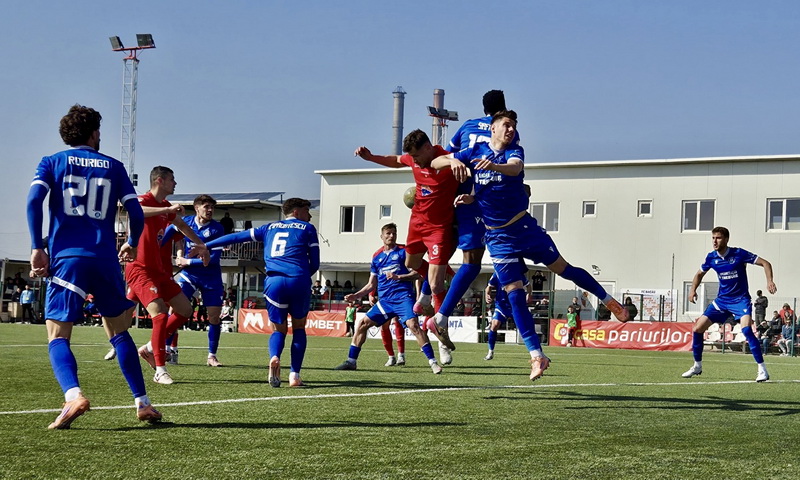 L2 FC Bacău a obținut o victorie importantă, Poli Iași nu a putut împiedica calificarea Stelei în play-off, iar CSM Ceahlăul a pierdut din nou