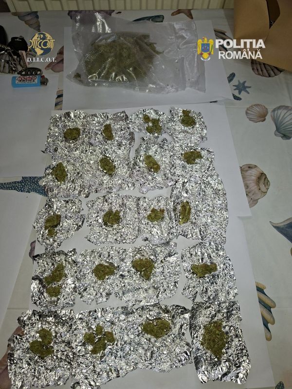 Botoșani. Tânăr reținut pentru trafic de droguri