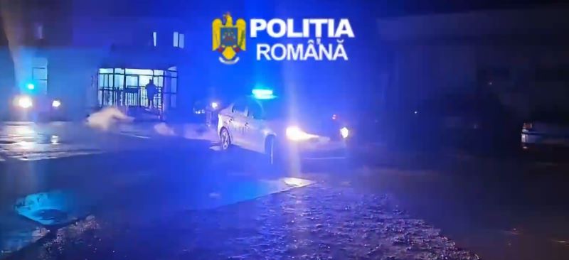 Bacău. Percheziții în Dărmănești și Dofteana