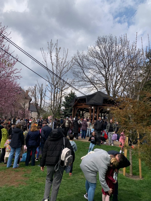 VIDEO-FOTO. Caravana Iepurașului a ajuns la Piatra Neamț 9 VIDEO-FOTO. Caravana Iepurașului a ajuns la Piatra Neamț