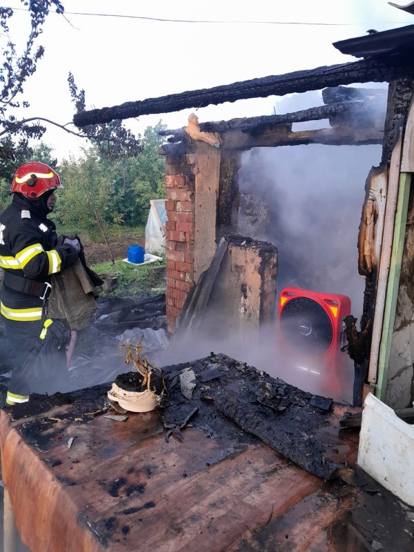 Botoșani. Tragedie în comuna Ripiceni – un bărbat a murit carbonizat 2 Botoșani. Tragedie în comuna Ripiceni – un bărbat a murit carbonizat