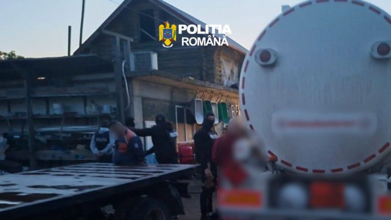 Bacău. Flagrant și percheziții pentru furt de combustibil – doi bărbați au fost reținuți 1 Bacău. Flagrant și percheziții pentru furt de combustibil – doi bărbați au fost reținuți