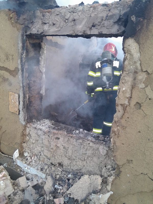 Botoșani. Tragedie în comuna Ripiceni – un bărbat a murit carbonizat 1 Botoșani. Tragedie în comuna Ripiceni – un bărbat a murit carbonizat