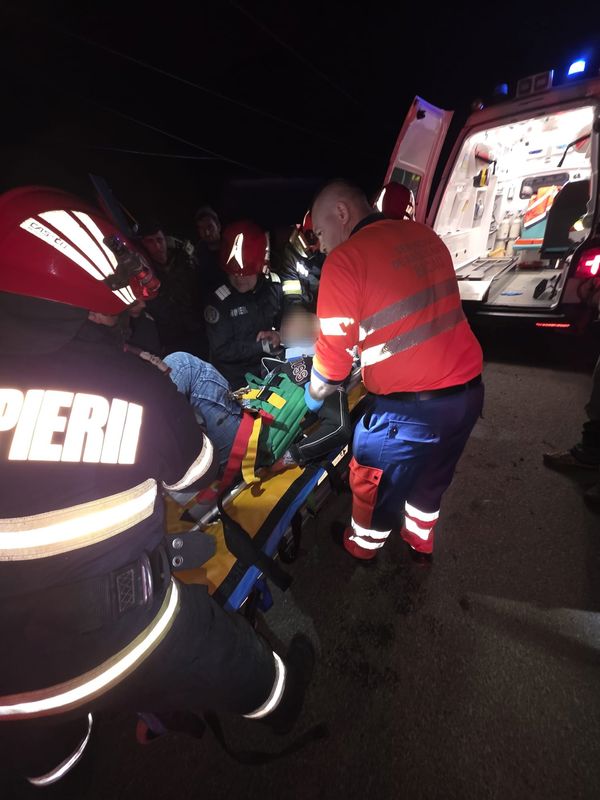 Bacău. Două accidente grave produse unul după altul. Un bărbat și-a pierdut viața