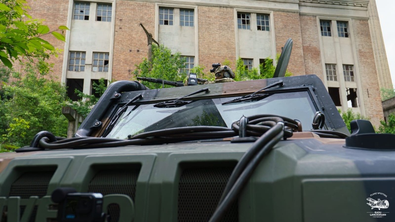 Comănești, în scenariul unui exercițiu NATO: luptă urbană simulată cu militari români și italieni 11 Comănești, în scenariul unui exercițiu NATO: luptă urbană simulată cu militari români și italieni