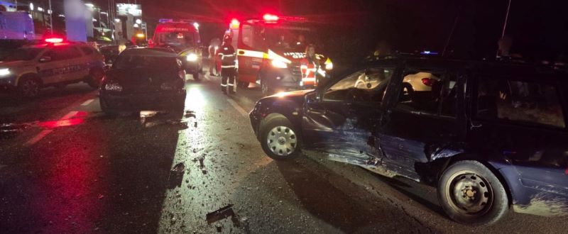 Suceava. Accident cu doi răniți în centrul municipiului 