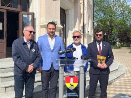 FOTO. Două stele noi pe Aleea Personalităților din Piatra Neamț dedicate regizorilor Radu Afrim și David Esrig