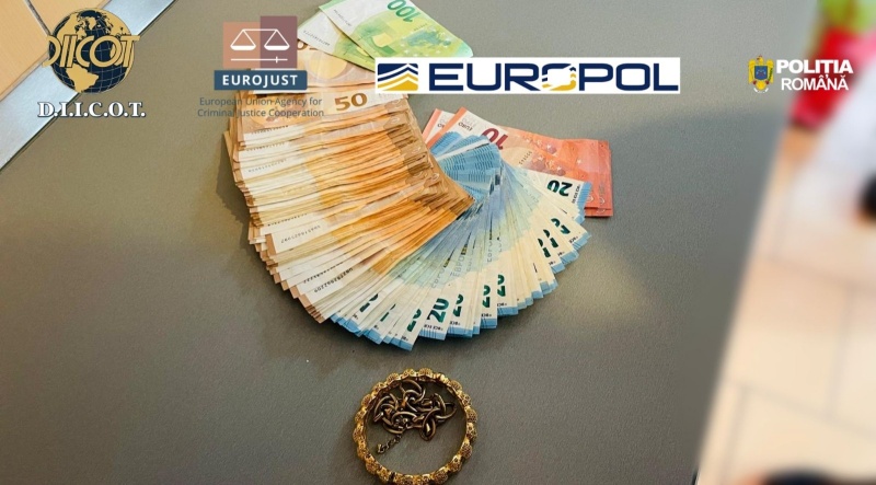 41 de percheziții DIICOT în Iași, București și alte 5 județe. Este vizată o rețea care vindea suplimente false ca tratamente pentru cancer și diabet 5 41 de percheziții DIICOT în Iași, București și alte 5 județe. Este vizată o rețea care vindea suplimente false ca tratamente pentru cancer și diabet