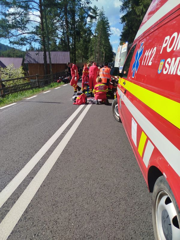Suceava. Tragedie în Pasul Palma. Motociclist decedat după impactul cu o mașină