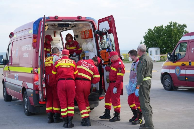 Știre actualizată. Botoșani. Explozie și incendiu la un poligon de muniție. Două persoane rănite 3 Știre actualizată. Botoșani. Explozie și incendiu la un poligon de muniție. Două persoane rănite