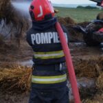Botoșani. Muncă de Sisif pentru pompieri la un incendiu produs la o stână din Cristești