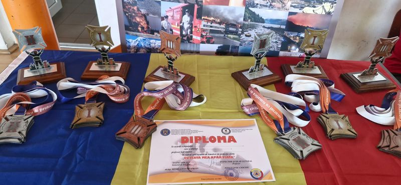 300 de elevi din Neamț au participat la etapa județeană a concursului „Cu viața mea apăr viața” 2026