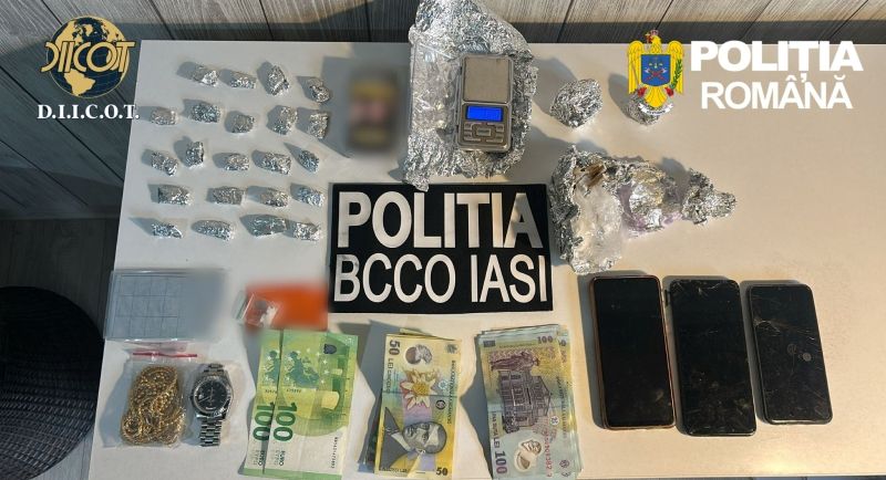 Iași. Procurorii au găsit la o vulcanizare un kilogram de cocaină într-un bidon de ulei 1 Iași. Procurorii au găsit la o vulcanizare un kilogram de cocaină într-un bidon de ulei