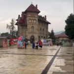 Ploaia amână din nou „Tărâmul Copiilor” de la Piatra Neamț