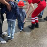 Poliția Neamț a organizat un eveniment pentru copii în parcarea Shopping City Piatra Neamț