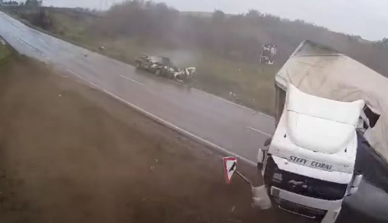 Accident grav pe E85 - cel puțin 4 persoane au fost rănite 5 Imagine de la accidentul din octombrie 2025