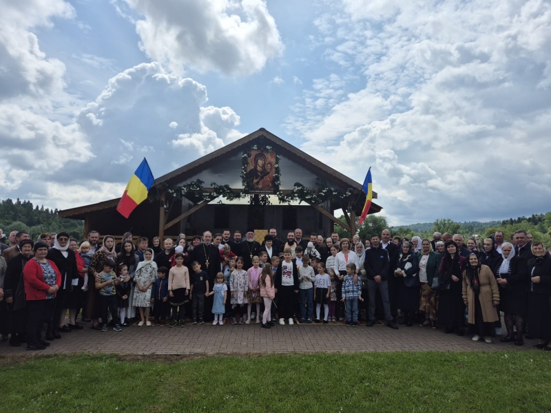 Bucurie și binecuvântare de Ziua Copilului, la biserica din satul Mănăstirea Neamț