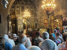VIDEO. Eveniment la Piatra Neamț pentru credincioși. Moaștele Sfântului Cuvios Părinte Cleopa au ajuns la „Catedrala Sf. Ioan Domnesc”